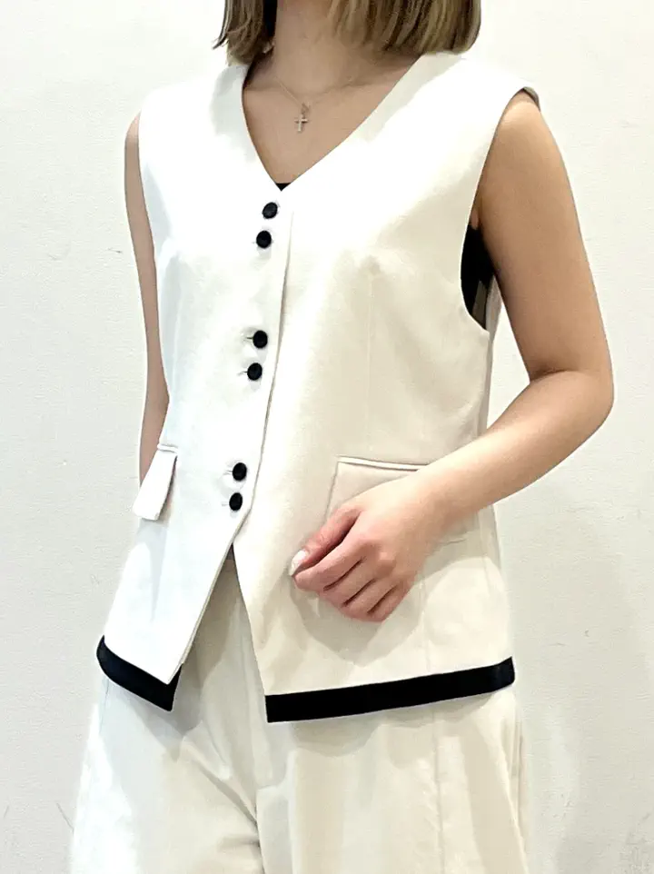 GRACE CONTINENTAL Fujisawa Yuri コーディネート画像