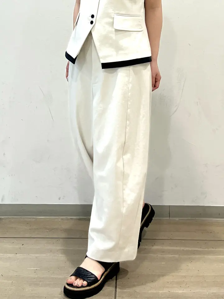 GRACE CONTINENTAL Fujisawa Yuri コーディネート画像
