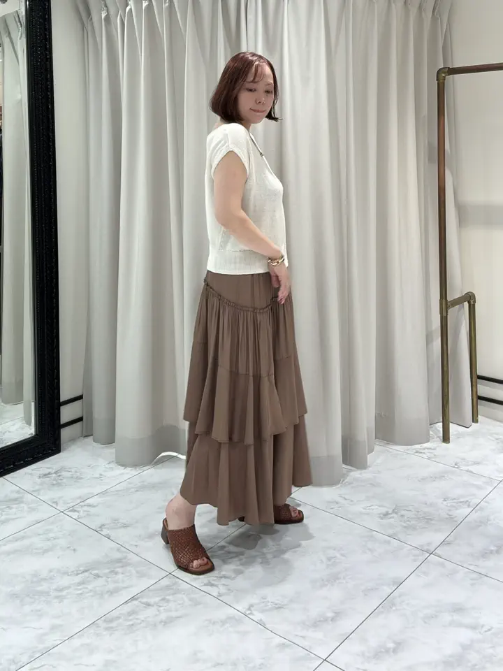 GRACE CONTINENTAL Izumi コーディネート画像