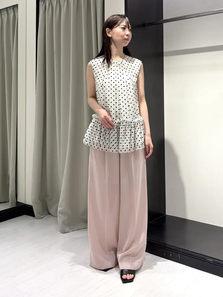 GRACE CONTINENTAL kobayashi コーディネート画像