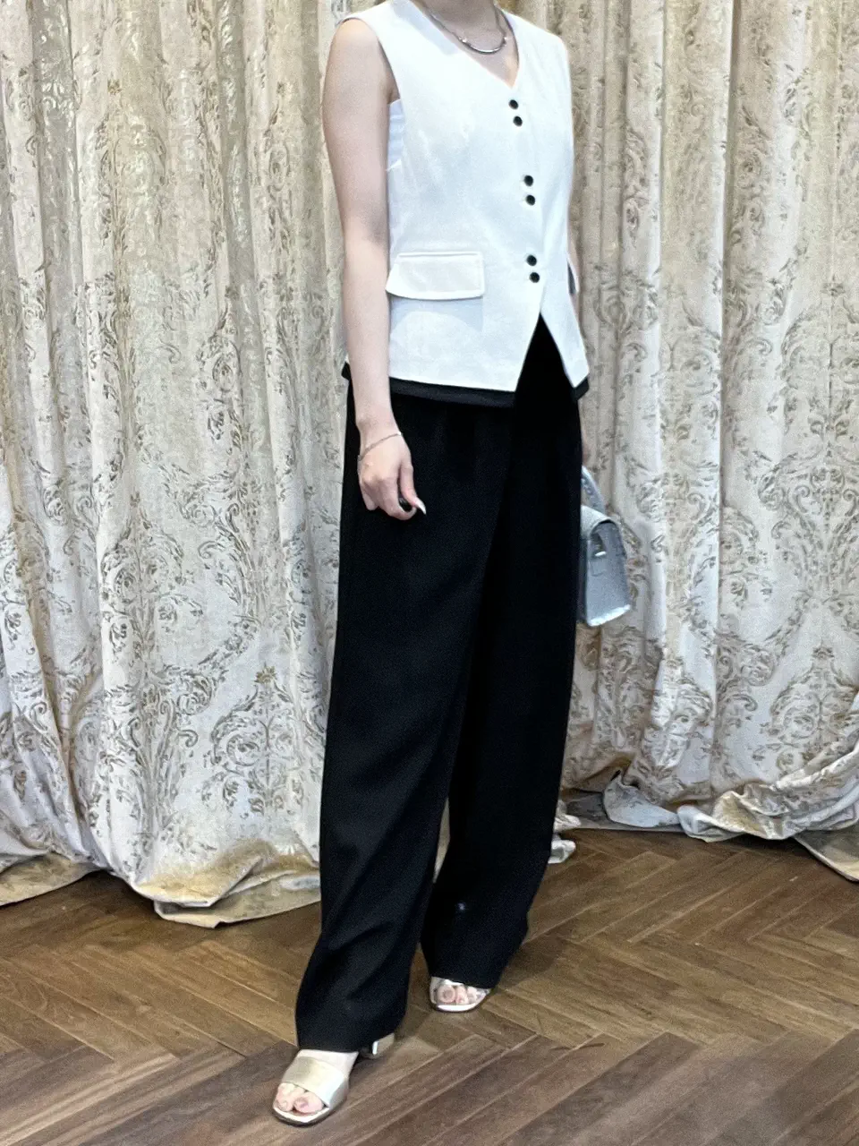 GRACE CONTINENTAL 後藤 瑚蒔 コーディネート画像