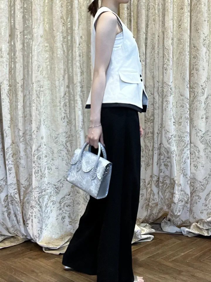 GRACE CONTINENTAL 後藤 瑚蒔 コーディネート画像