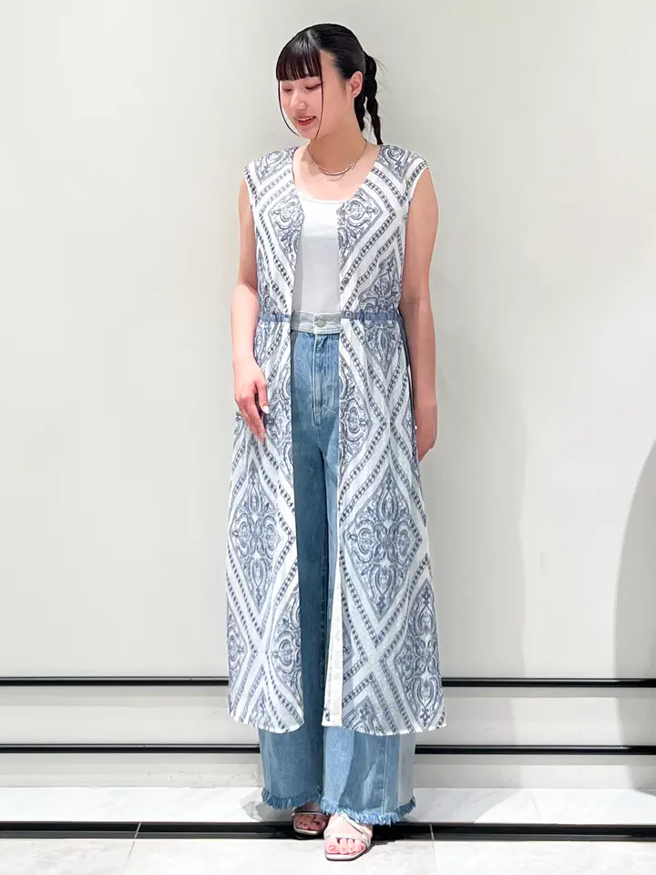 GRACE CONTINENTAL CHISAKO.S コーディネート画像