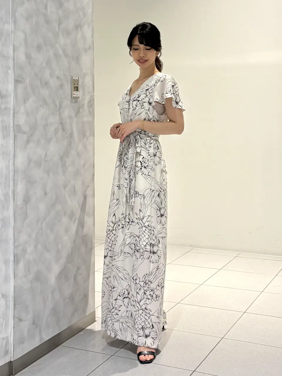 GRACE CONTINENTAL FUKUSHIMA YURIE コーディネート画像