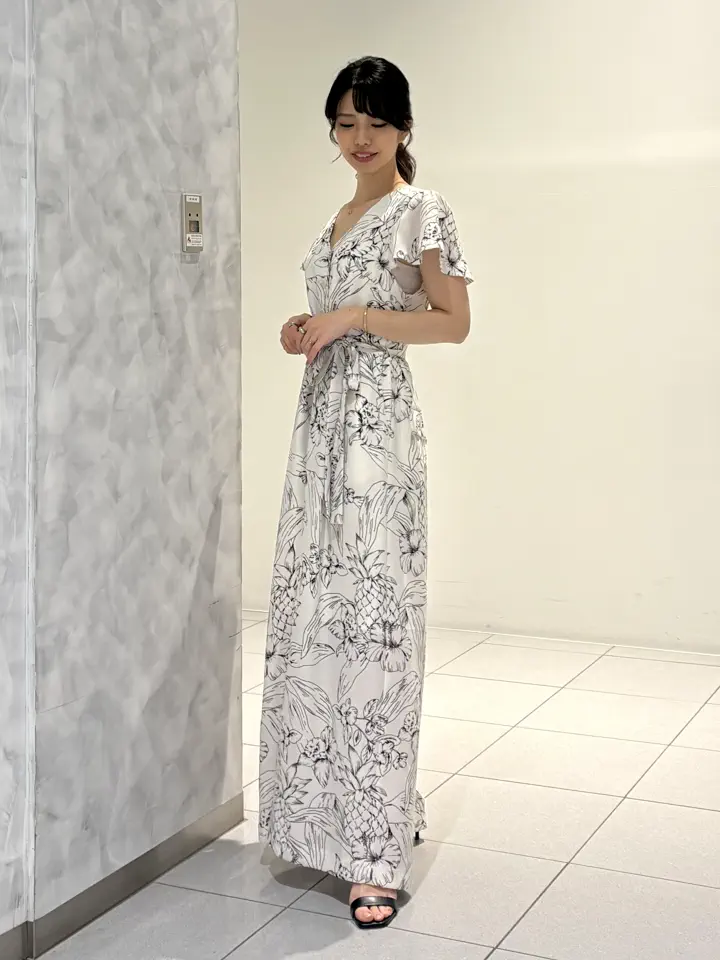 GRACE CONTINENTAL FUKUSHIMA YURIE コーディネート画像