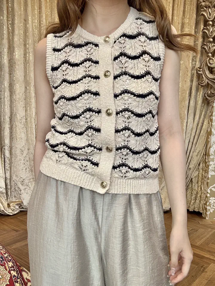GRACE CONTINENTAL adachi miyuki コーディネート画像