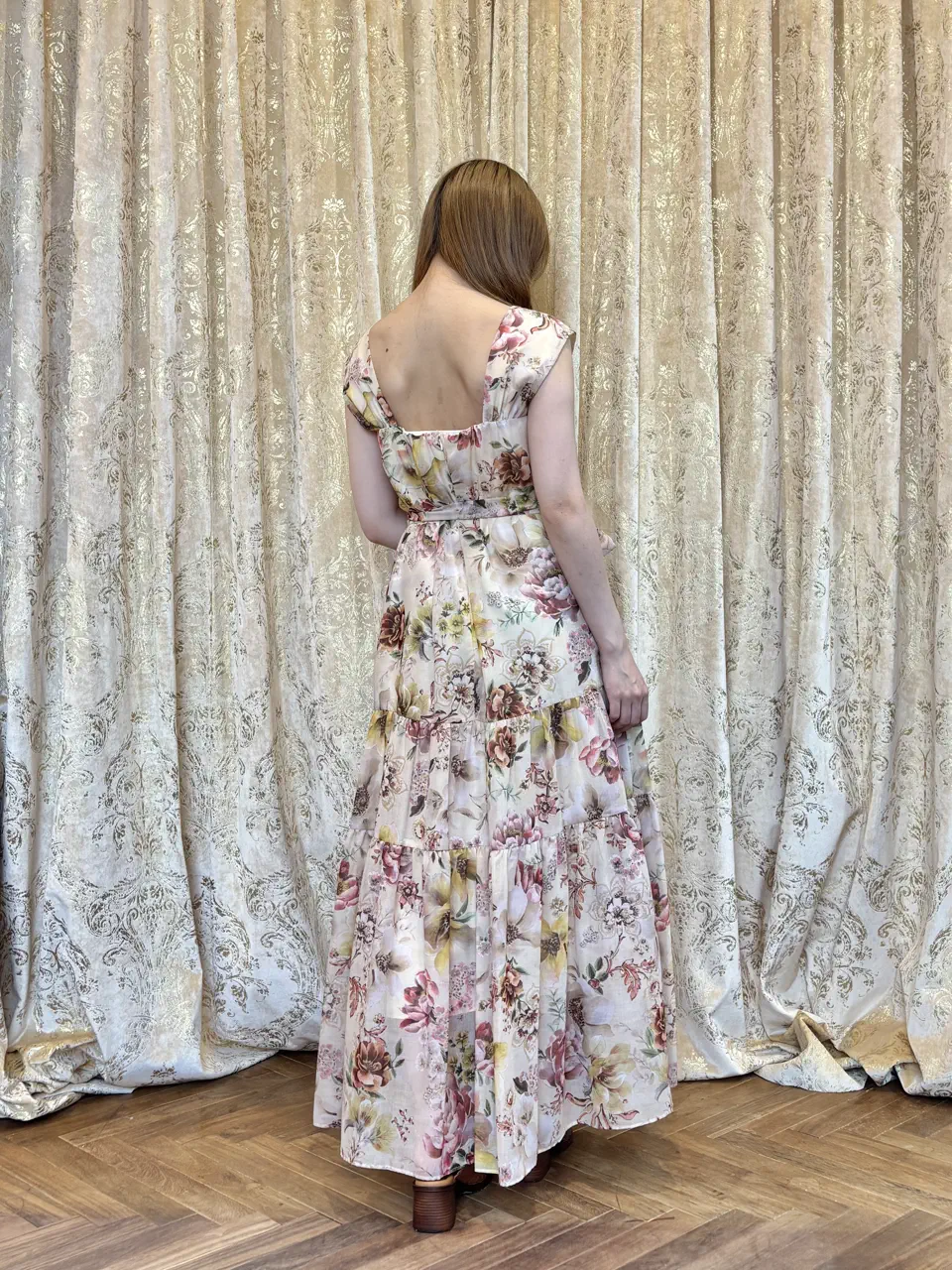 GRACE CONTINENTAL adachi miyuki コーディネート画像