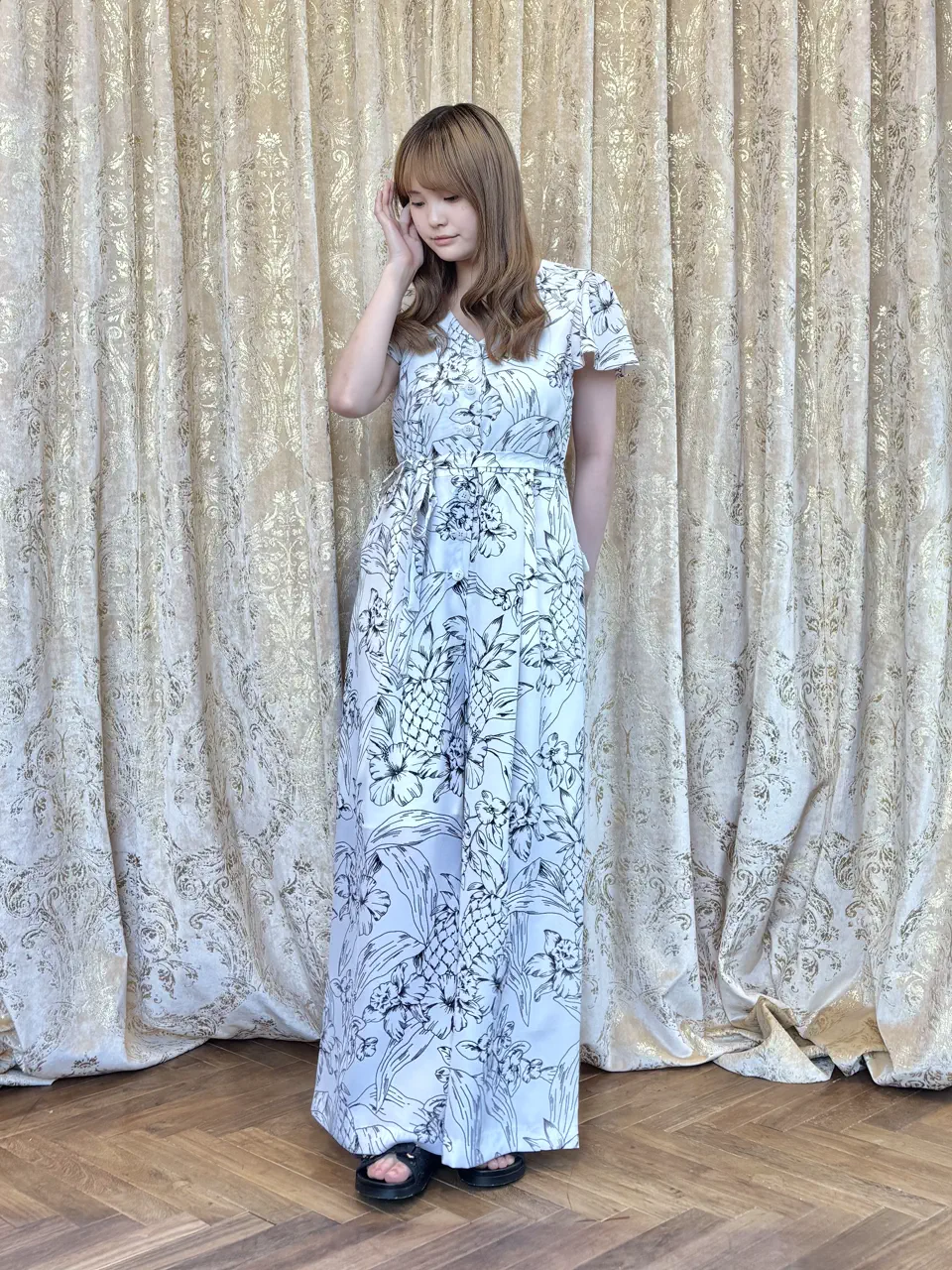  adachi miyuki コーディネート画像