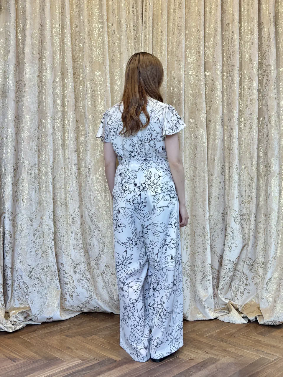 GRACE CONTINENTAL adachi miyuki コーディネート画像