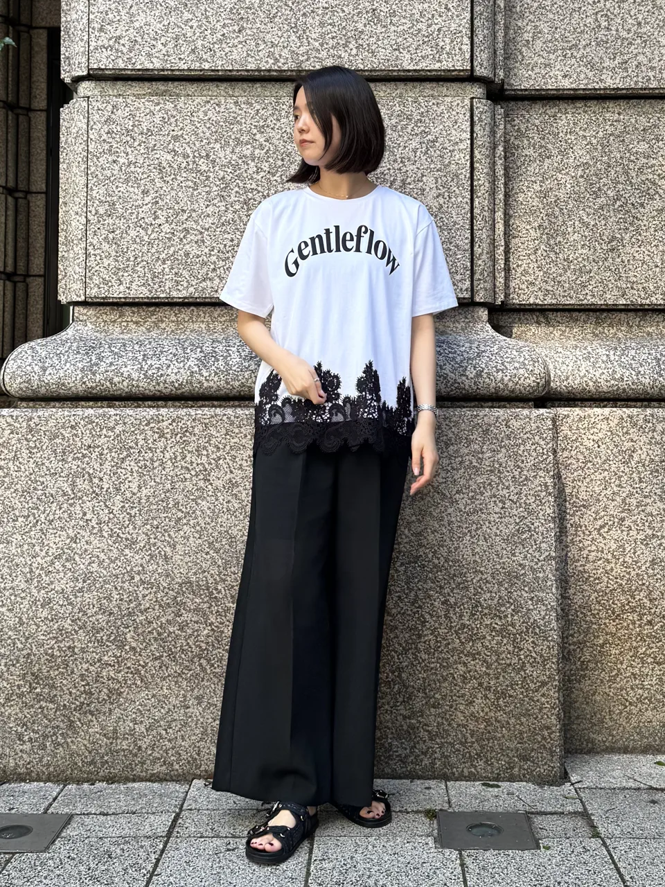 GRACE CONTINENTAL 伊藤　静華 コーディネート画像