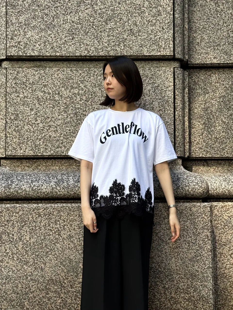 GRACE CONTINENTAL 伊藤　静華 コーディネート画像