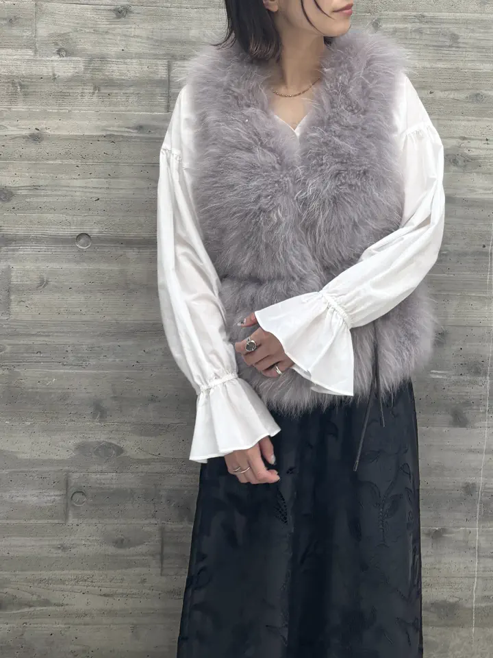 GRACE CONTINENTAL Hikaru Okada コーディネート画像