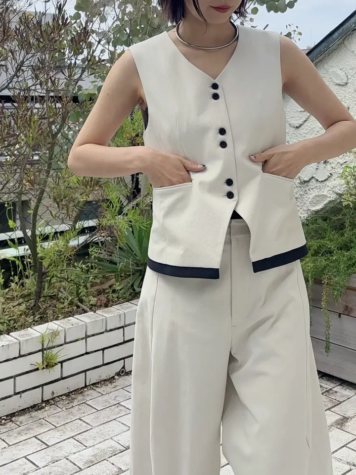 GRACE CONTINENTAL Hikaru Okada コーディネート画像