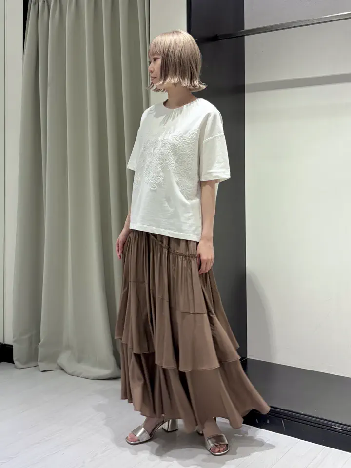 GRACE CONTINENTAL Abe コーディネート画像