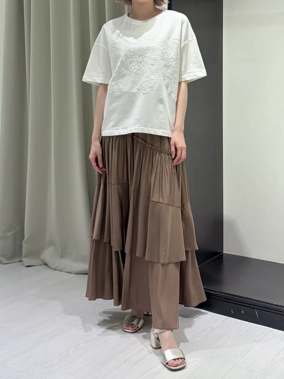 GRACE CONTINENTAL Abe コーディネート画像