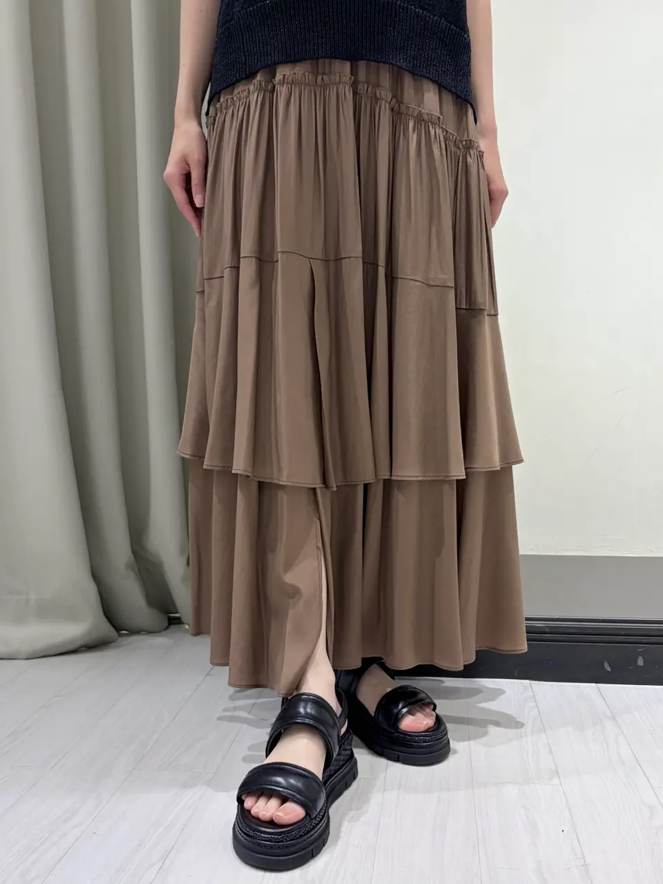 GRACE CONTINENTAL Abe コーディネート画像