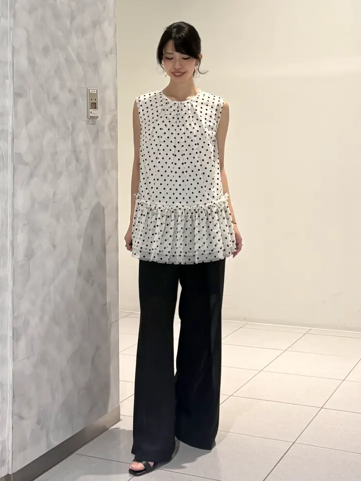 GRACE CONTINENTAL FUKUSHIMA YURIE コーディネート画像
