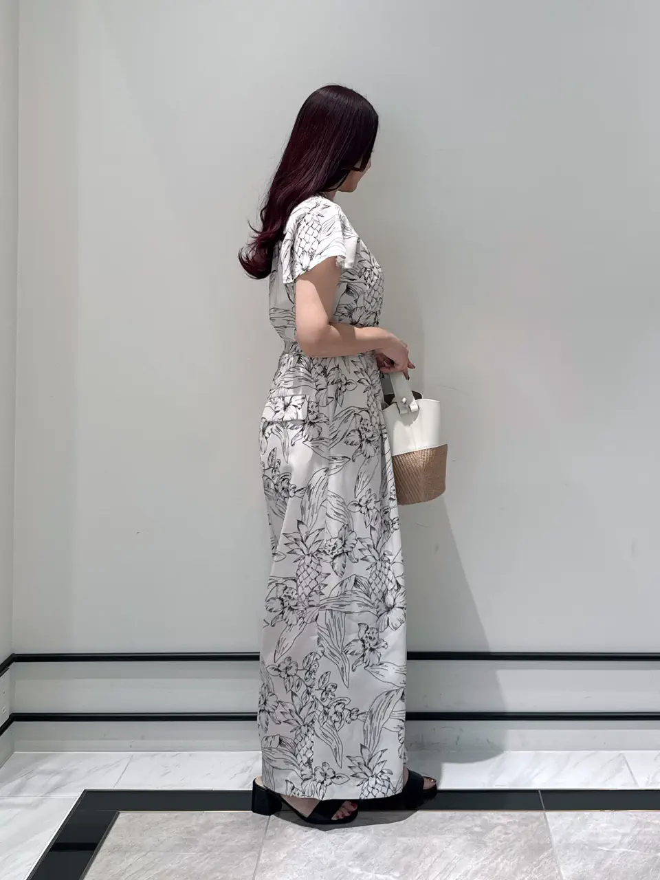 GRACE CONTINENTAL MOMOKO コーディネート画像