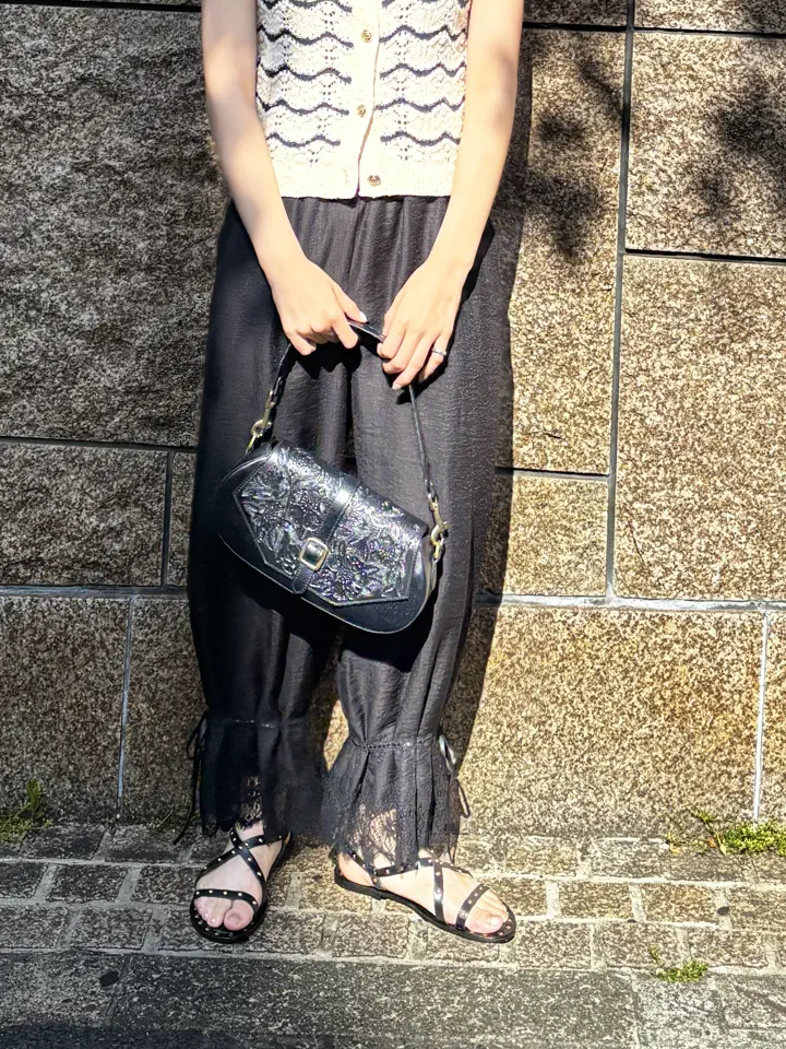 GRACE CONTINENTAL Hikaru Okada コーディネート画像