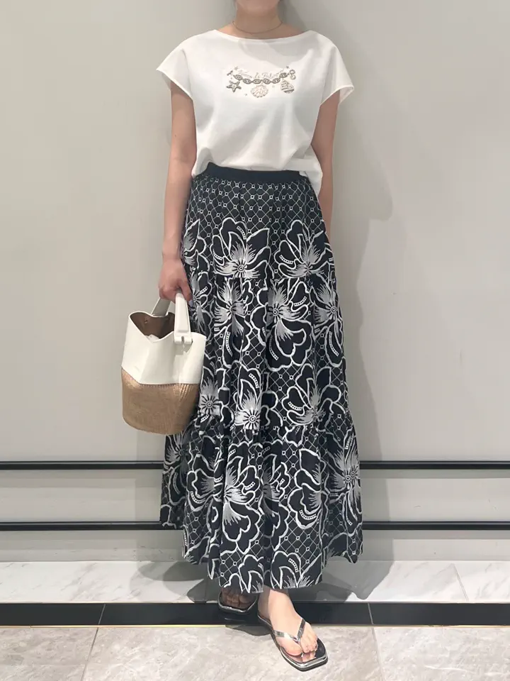 GRACE CONTINENTAL RIKO コーディネート画像