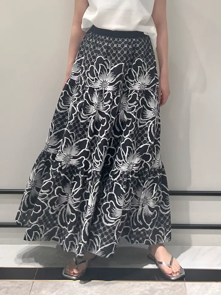 GRACE CONTINENTAL RIKO コーディネート画像