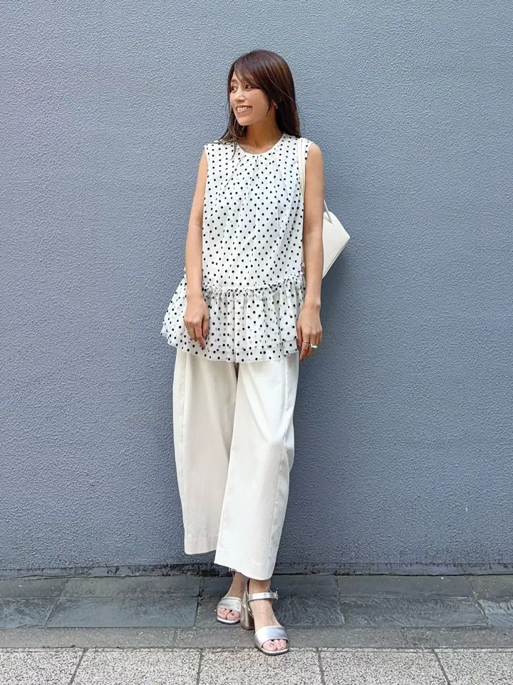 GRACE CONTINENTAL yukimi yonee コーディネート画像