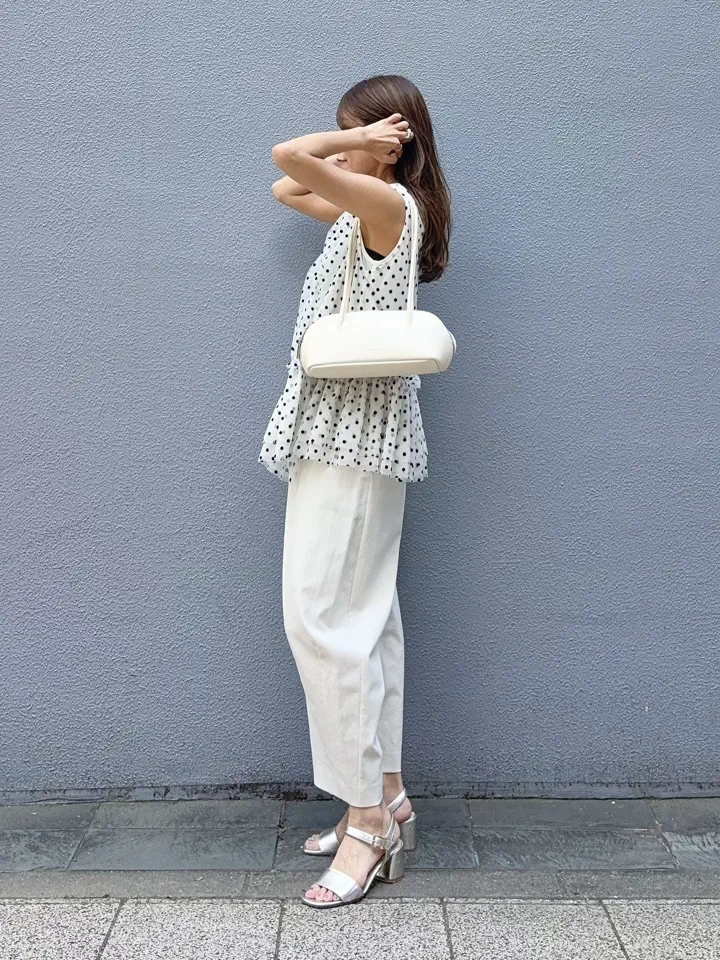 GRACE CONTINENTAL yukimi yonee コーディネート画像
