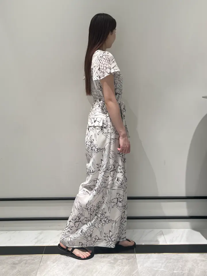 GRACE CONTINENTAL RIKO コーディネート画像