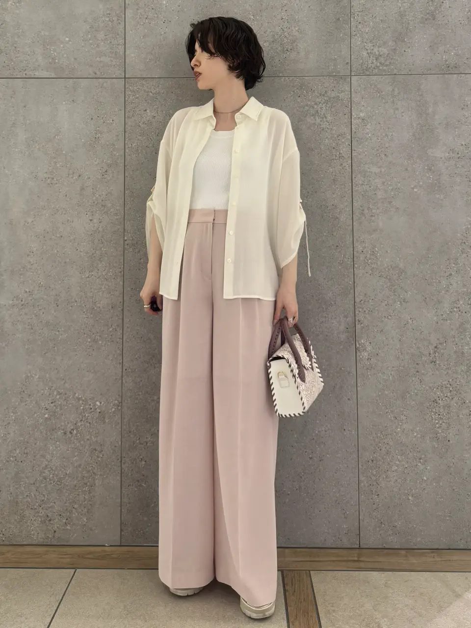 GRACE CONTINENTAL 村上 麗華 コーディネート画像