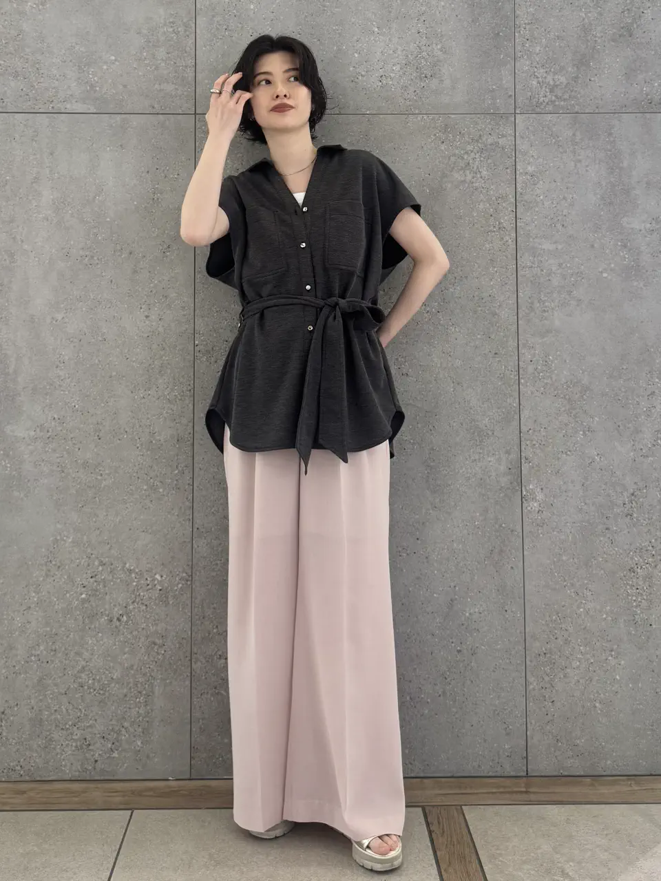 GRACE CONTINENTAL 村上 麗華 コーディネート画像