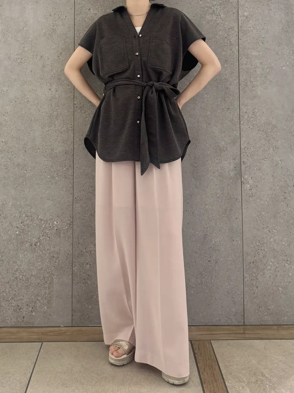 GRACE CONTINENTAL 村上 麗華 コーディネート画像