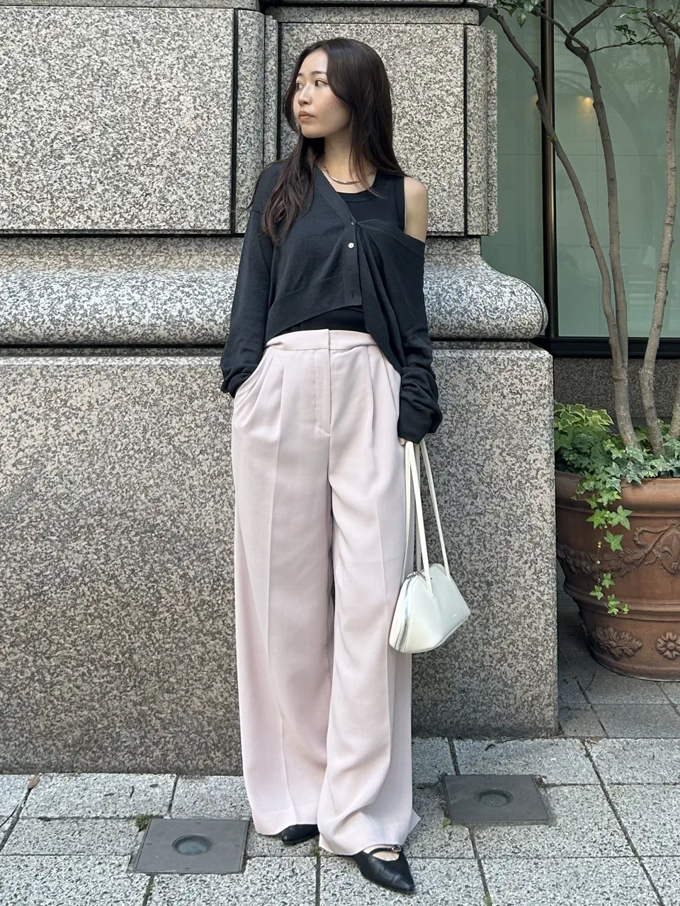  ERINA KATO コーディネート画像