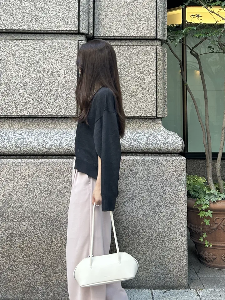 GRACE CONTINENTAL ERINA KATO コーディネート画像