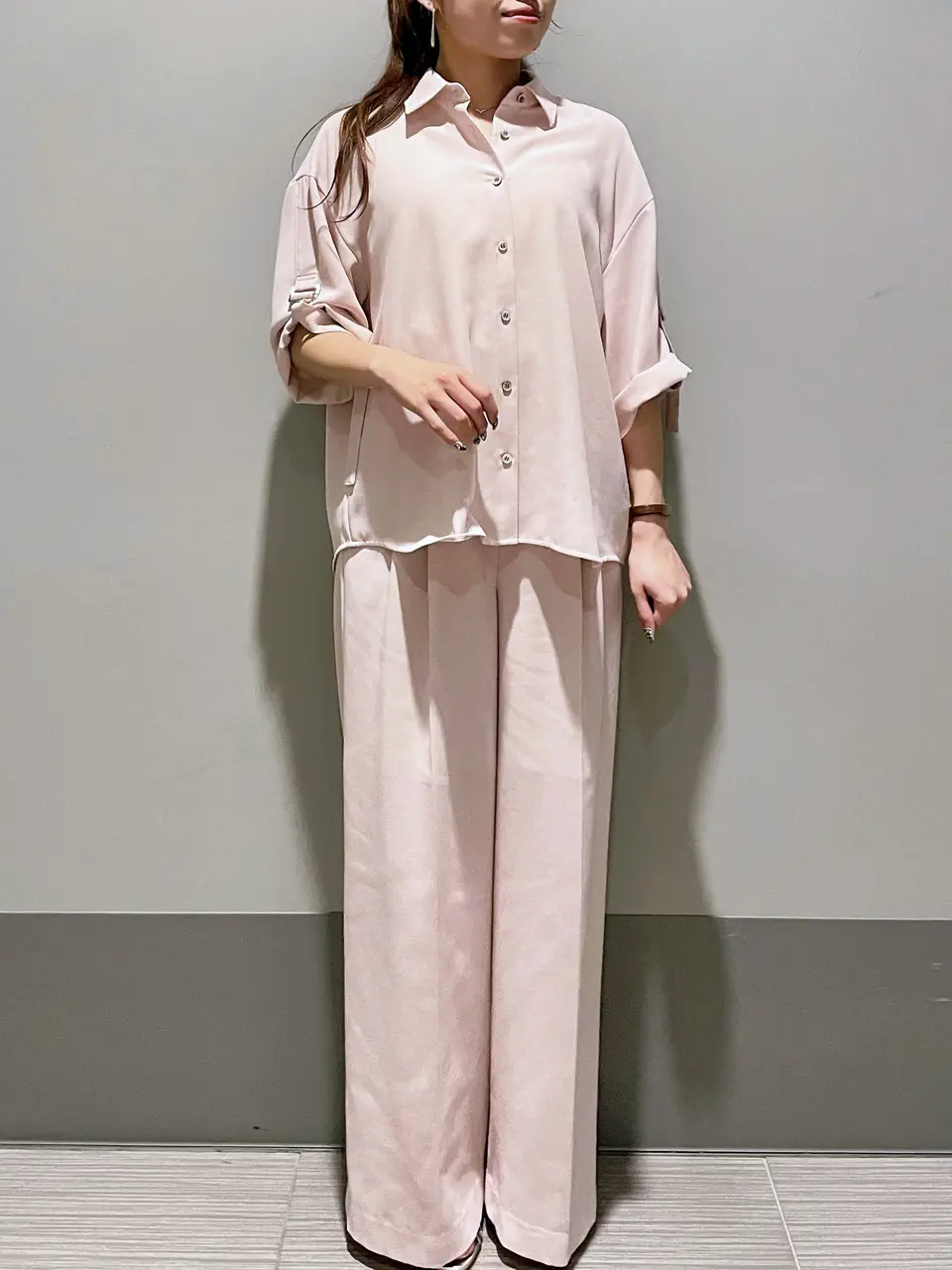 GRACE CONTINENTAL 細川　もなみ コーディネート画像