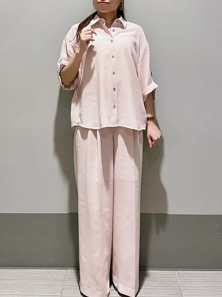 GRACE CONTINENTAL 細川　もなみ コーディネート画像