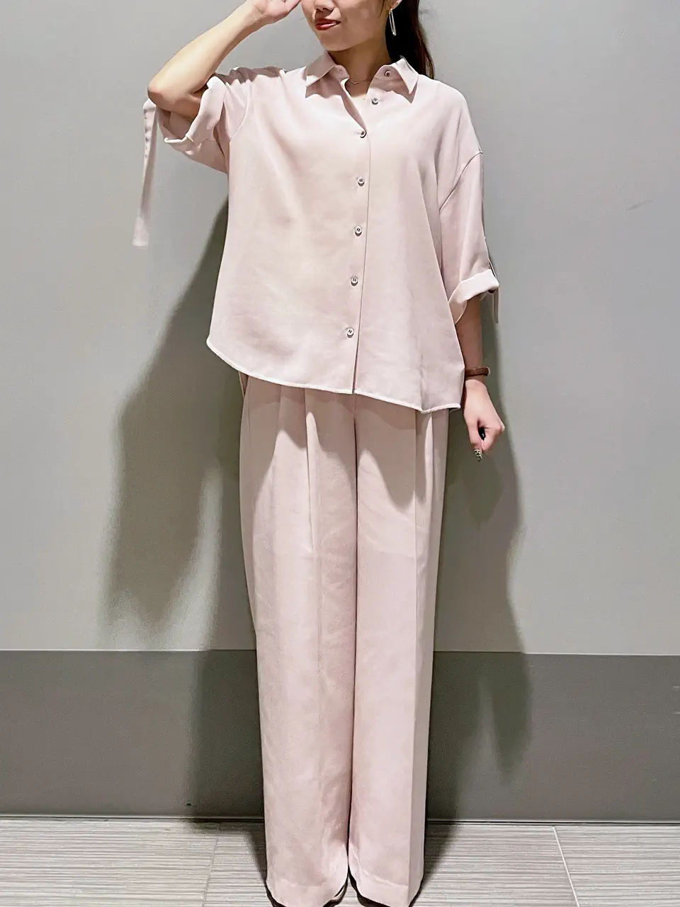 GRACE CONTINENTAL 細川　もなみ コーディネート画像