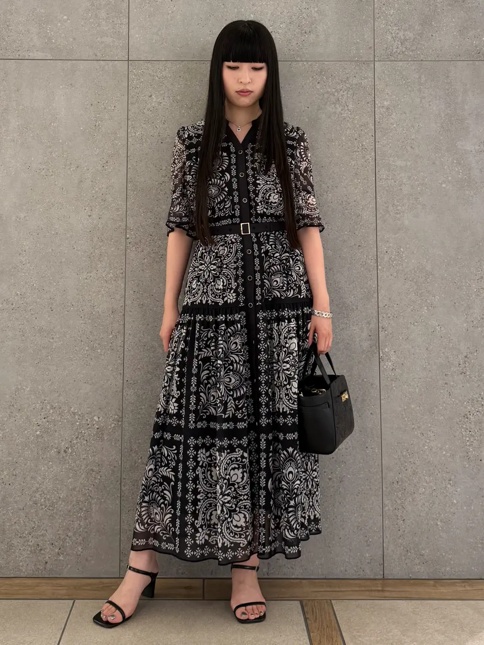 GRACE CONTINENTAL anri コーディネート画像