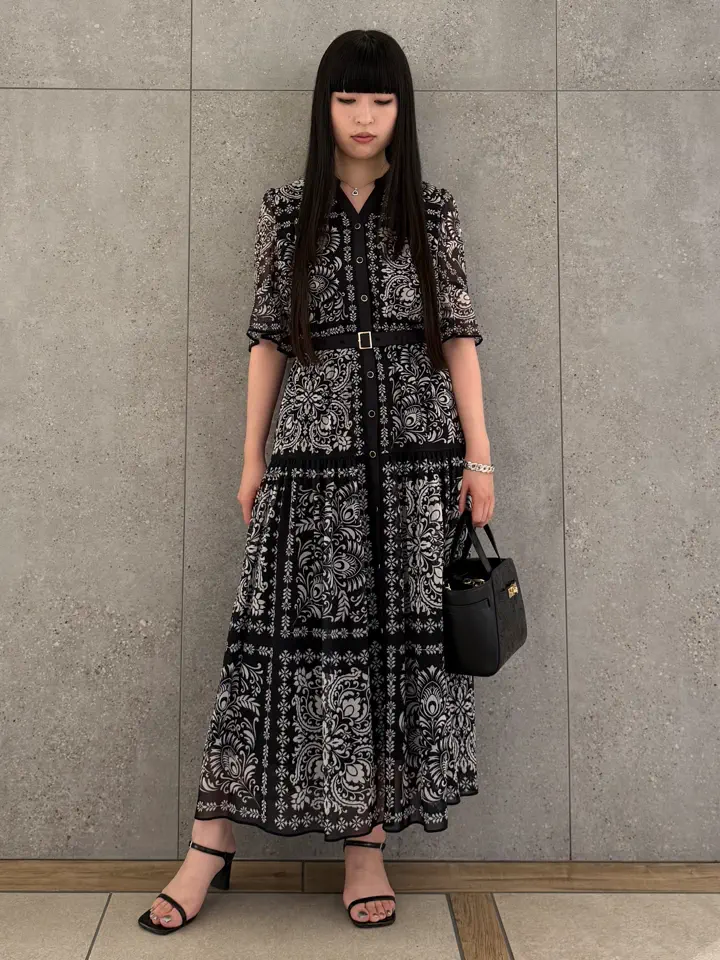 GRACE CONTINENTAL anri コーディネート画像