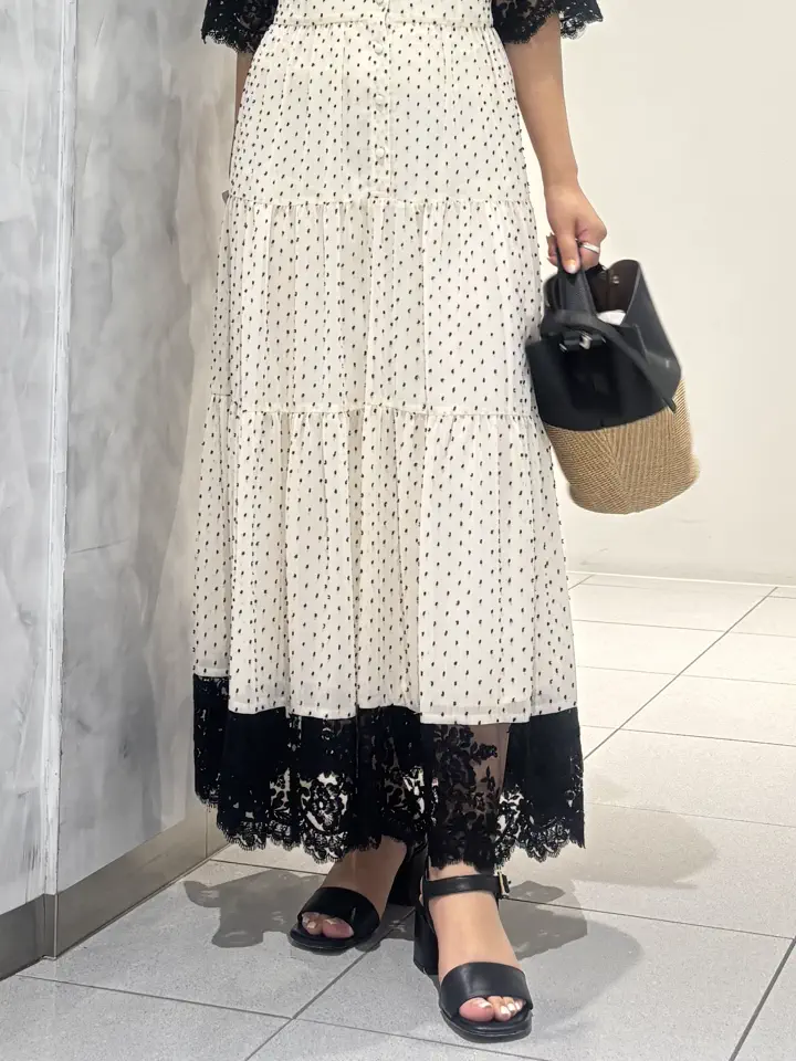 GRACE CONTINENTAL 岩永 春佳 コーディネート画像