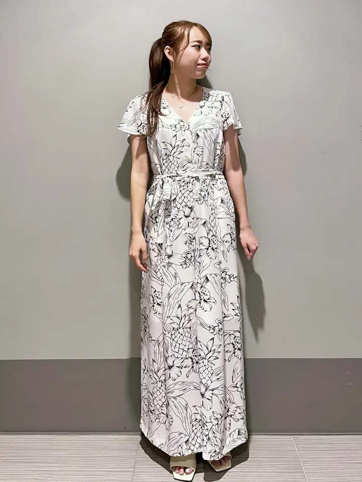GRACE CONTINENTAL 細川　もなみ コーディネート画像