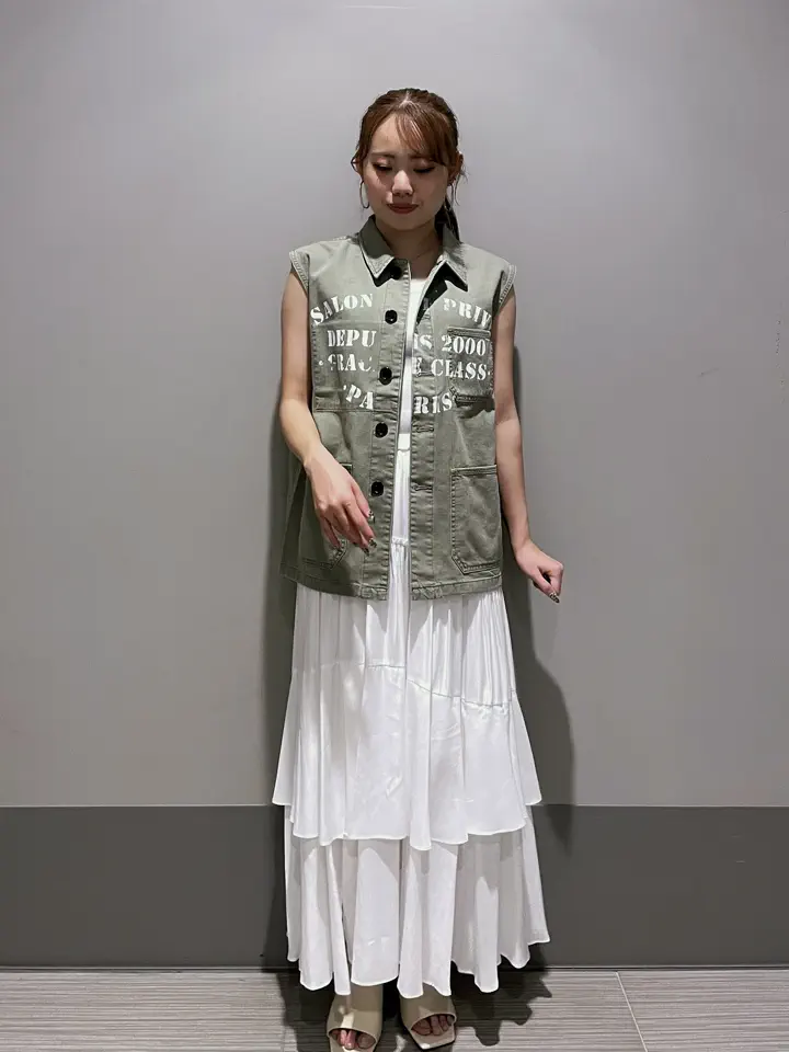 GRACE CONTINENTAL 細川　もなみ コーディネート画像