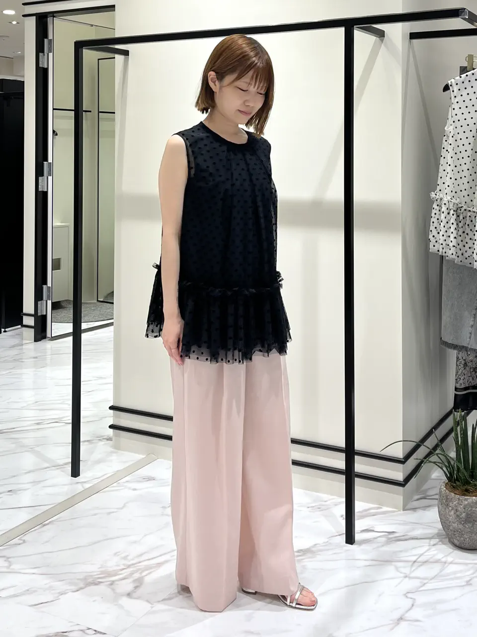GRACE CONTINENTAL Owari コーディネート画像