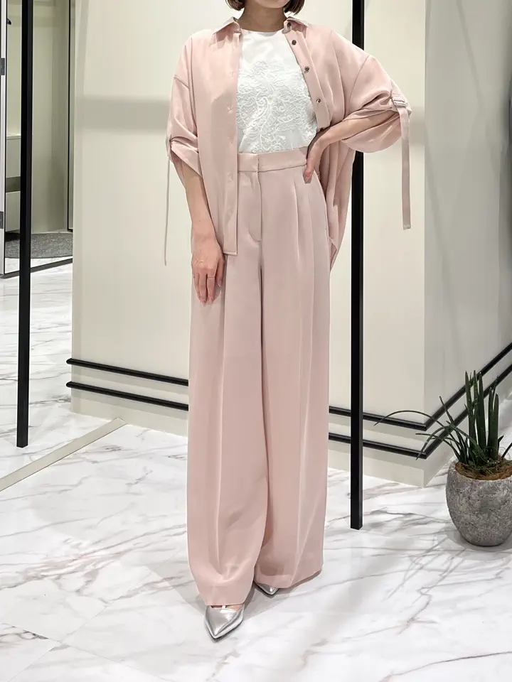 GRACE CONTINENTAL Owari コーディネート画像