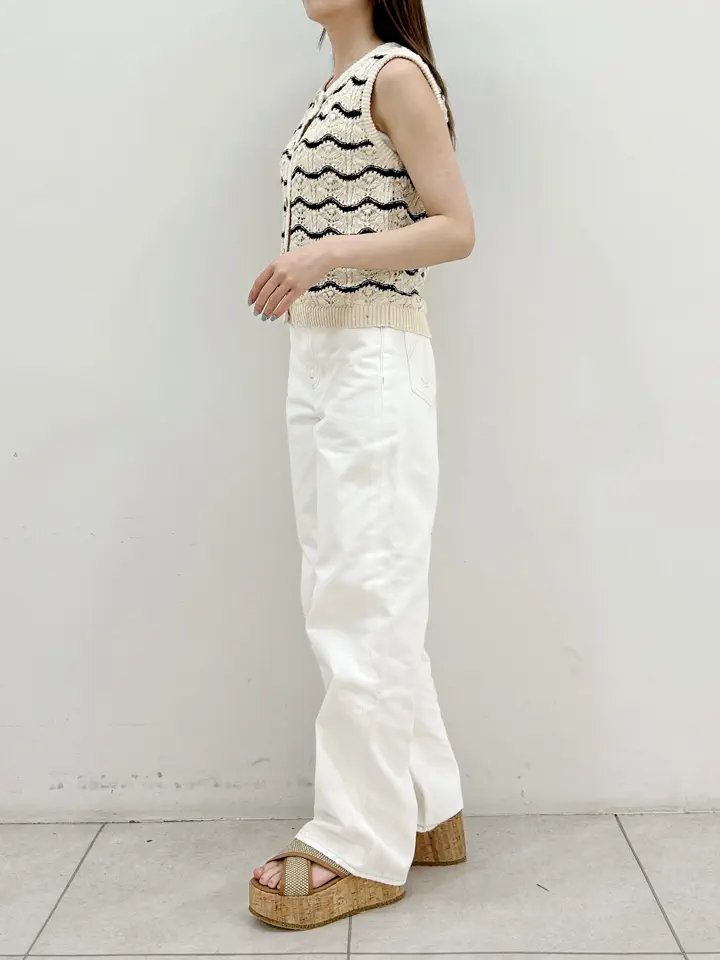 GRACE CONTINENTAL Miu Akamatsu コーディネート画像