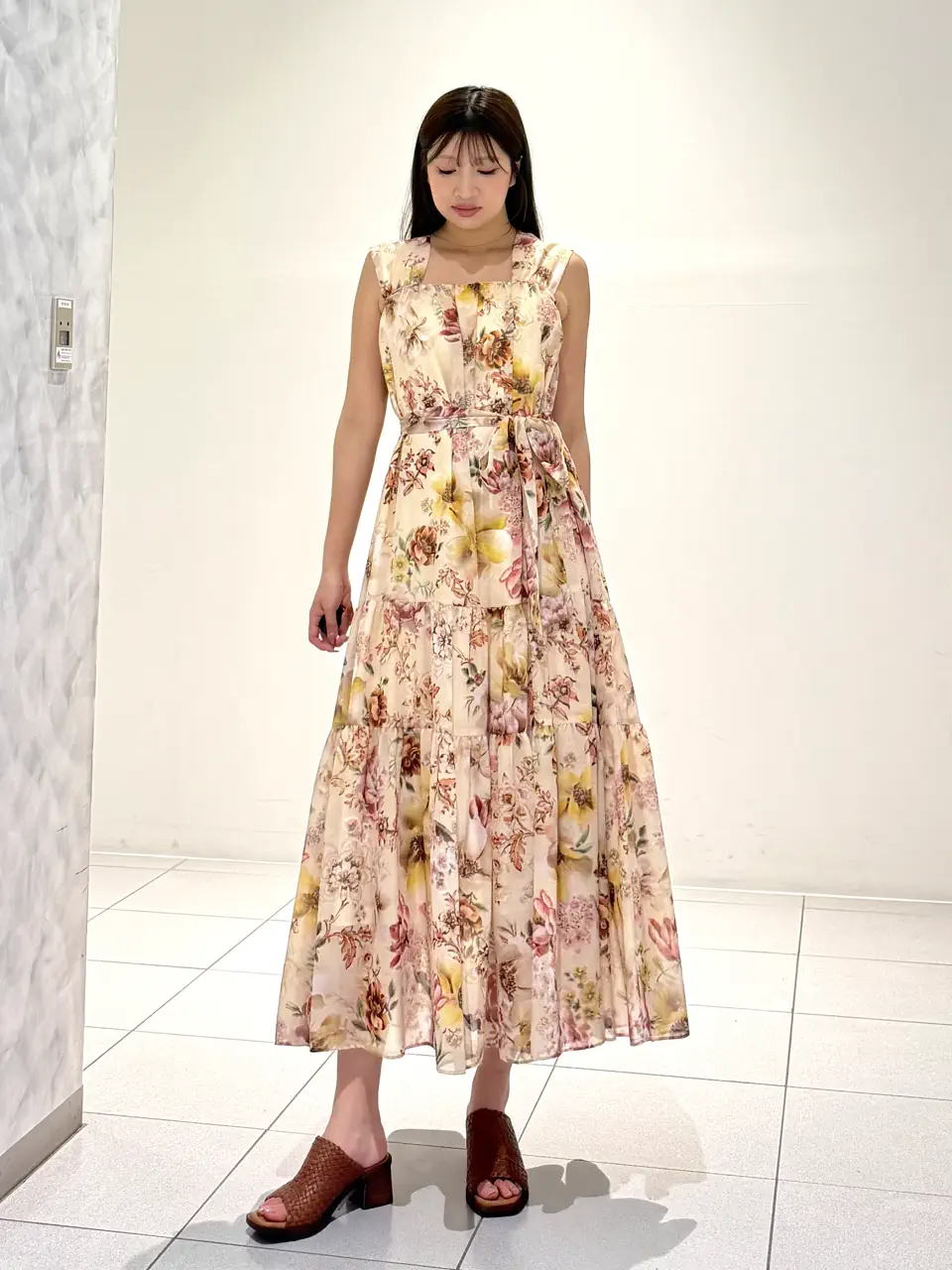 GRACE CONTINENTAL momo コーディネート画像