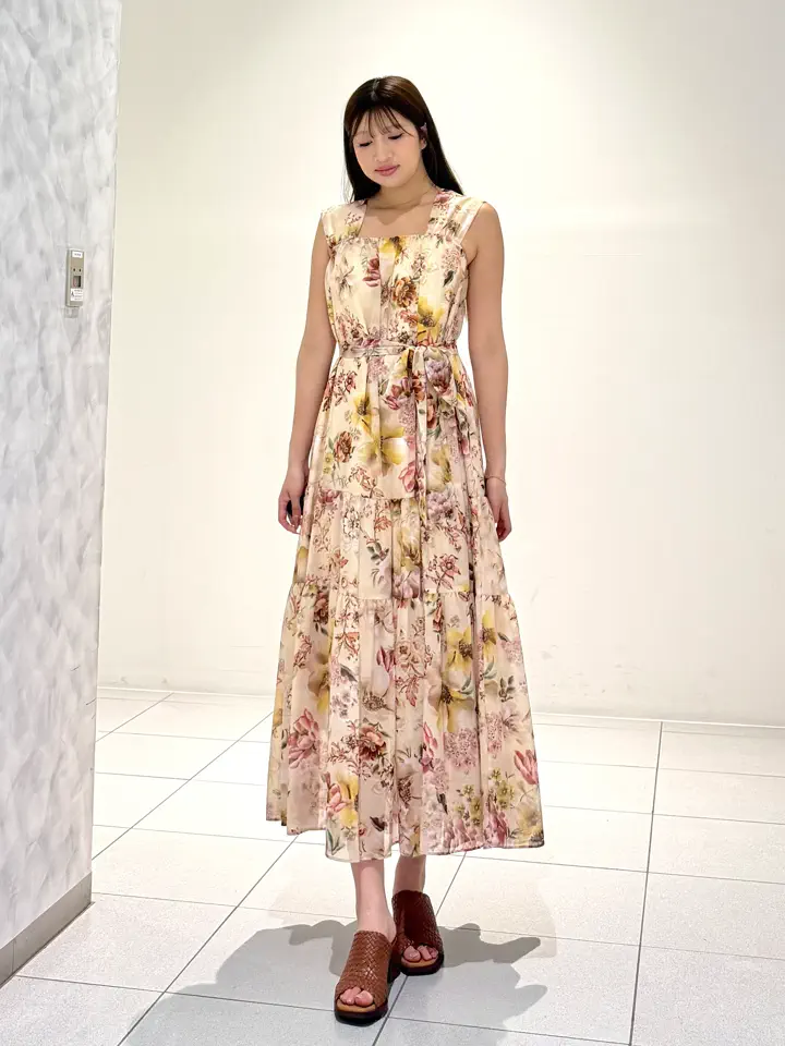 GRACE CONTINENTAL momo コーディネート画像