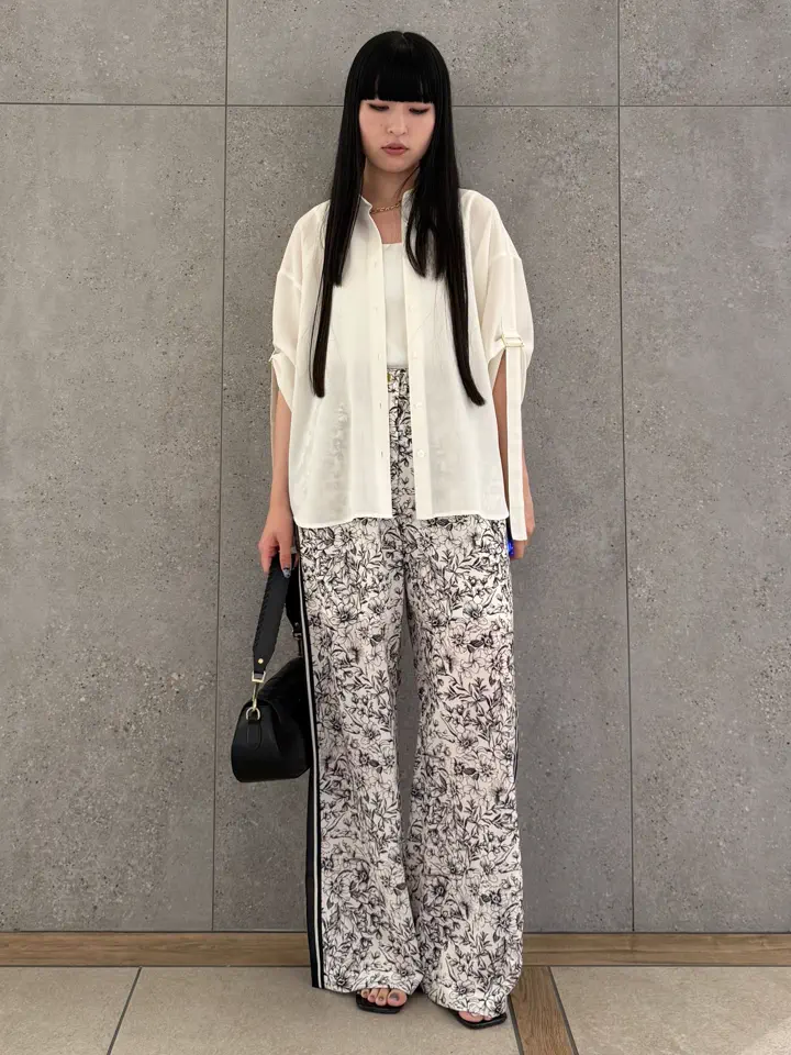 GRACE CONTINENTAL anri コーディネート画像