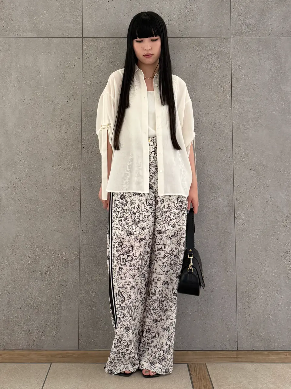 GRACE CONTINENTAL anri コーディネート画像