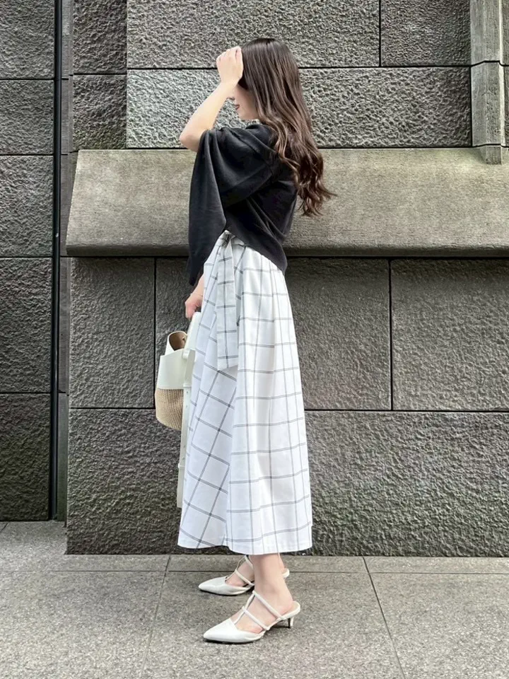 GRACE CONTINENTAL Kikuchi コーディネート画像
