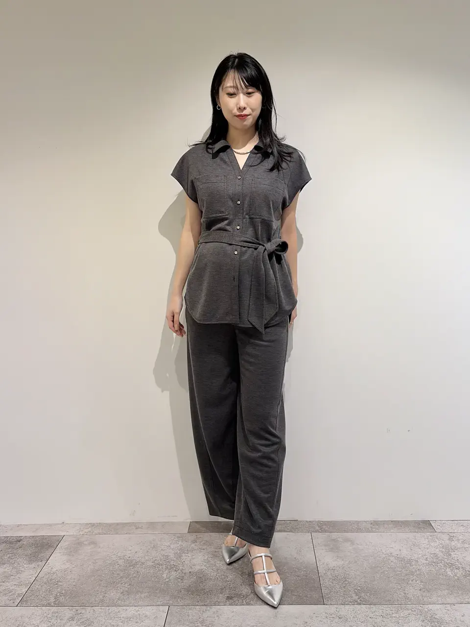 GRACE CONTINENTAL 端場 わかな コーディネート画像